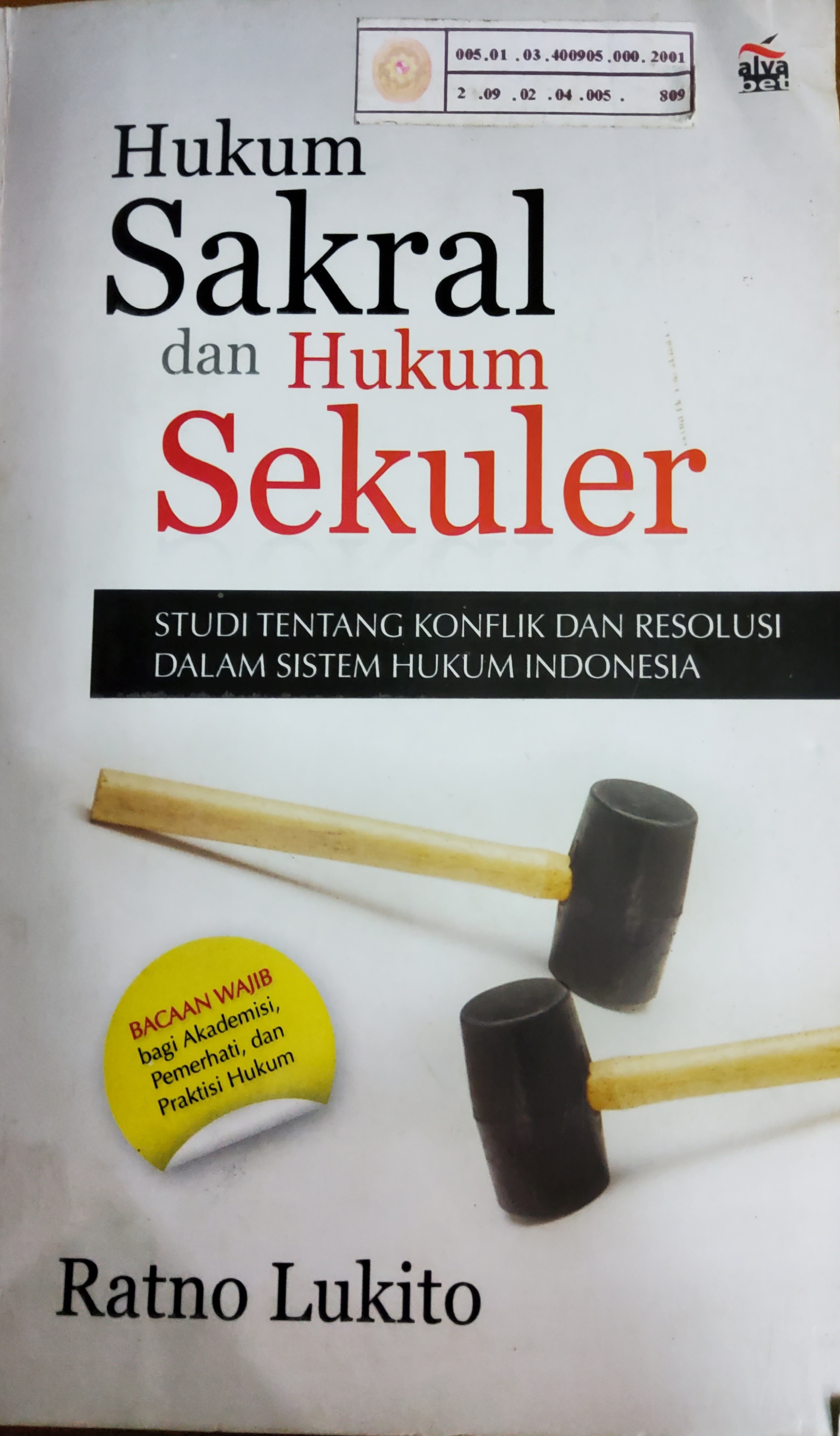 HUKUM SAKRAL DAN HUKUM SEKULER